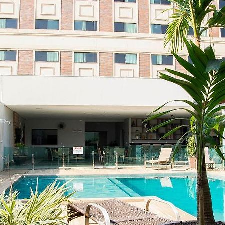 Golden Plaza Hotel Pôrto Velho Eksteriør billede