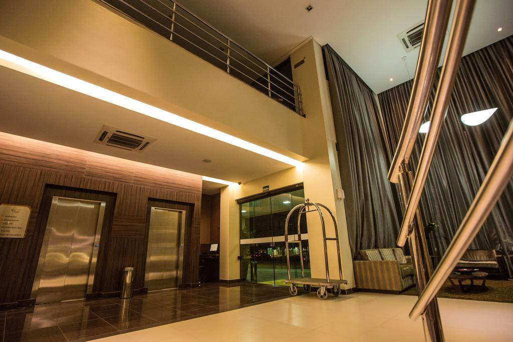 Golden Plaza Hotel Pôrto Velho Eksteriør billede